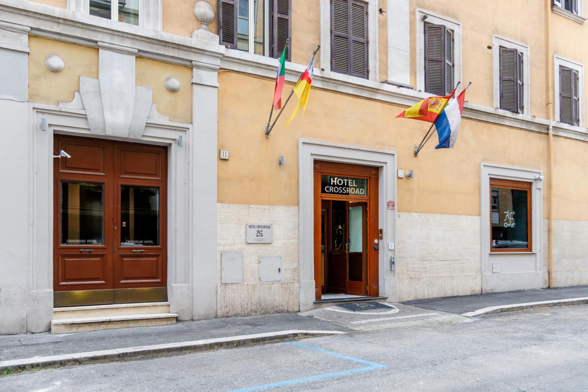 Crossroad Hotel Rome Exterior photo