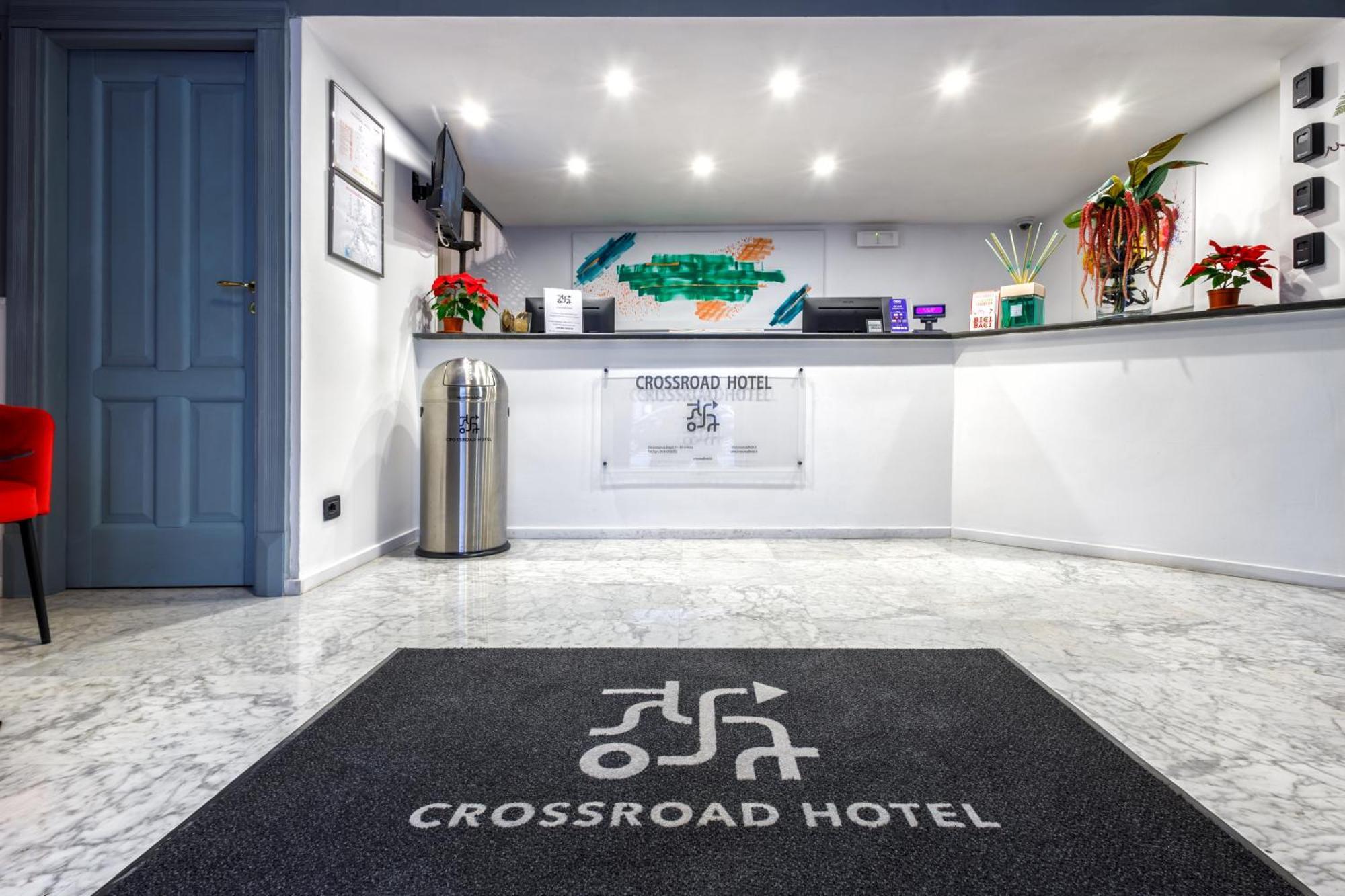 Crossroad Hotel Rome Exterior photo